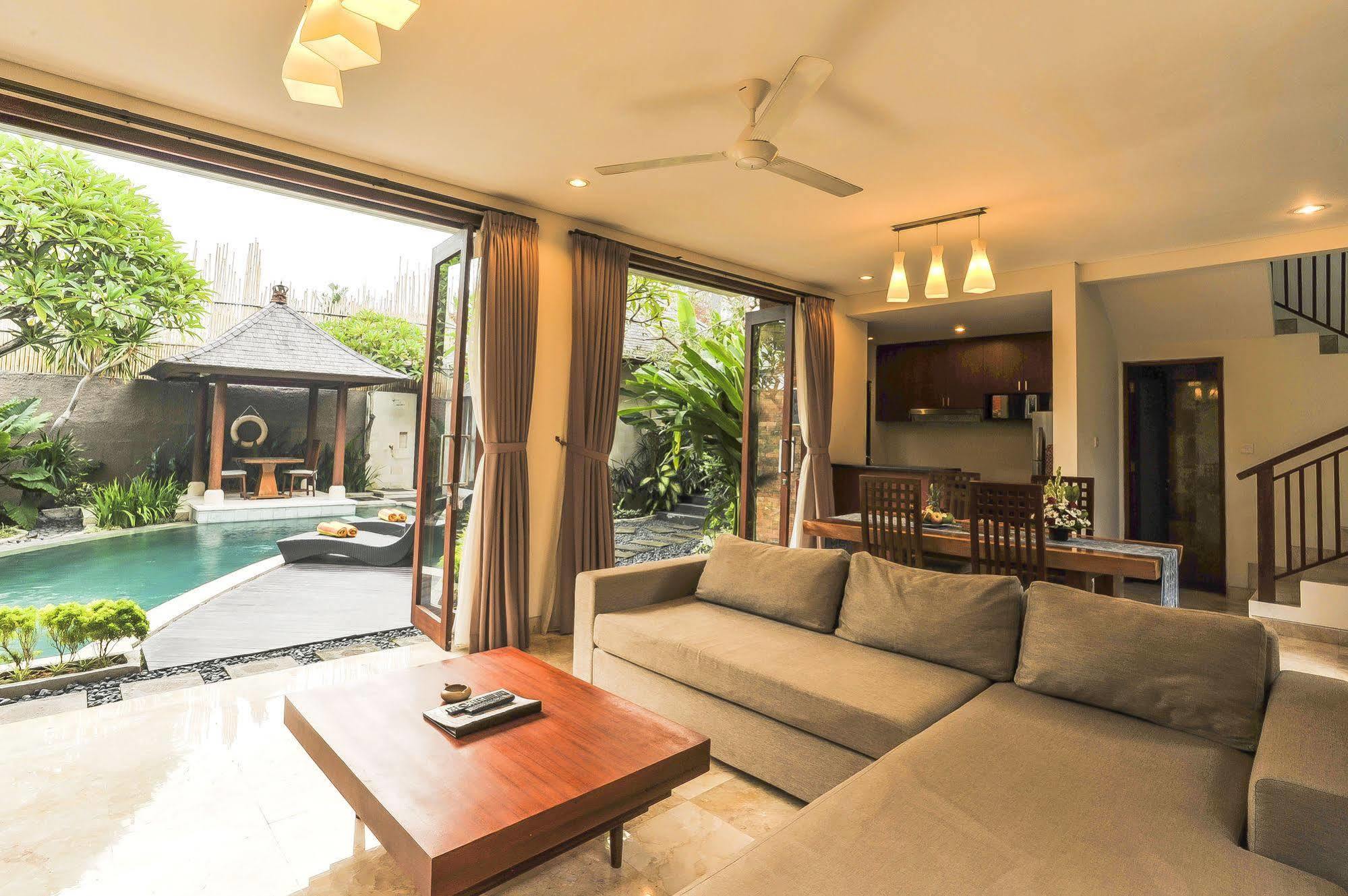 Aksata Villas Canggu Exterior foto