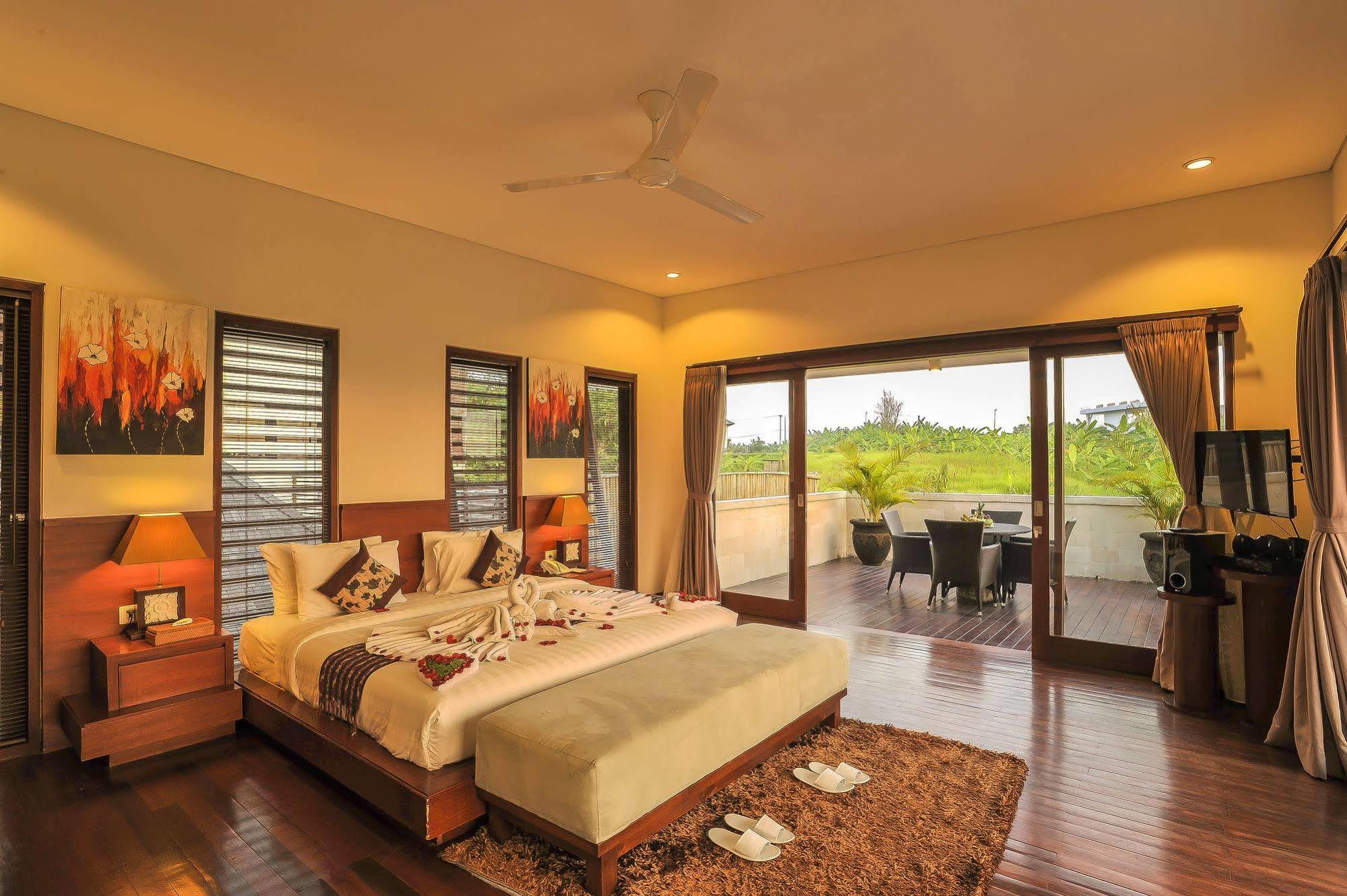Aksata Villas Canggu Exterior foto